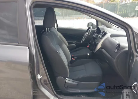 2016 Nissan Versa Note S (Sr)/S Plus/Sl/Sr/Sv z USA, uszkodzony, nr VIN 3N1CE2CP2GL398864